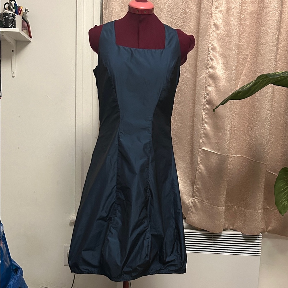 Elegant Navy Blue iridescent Sleeveless Dress